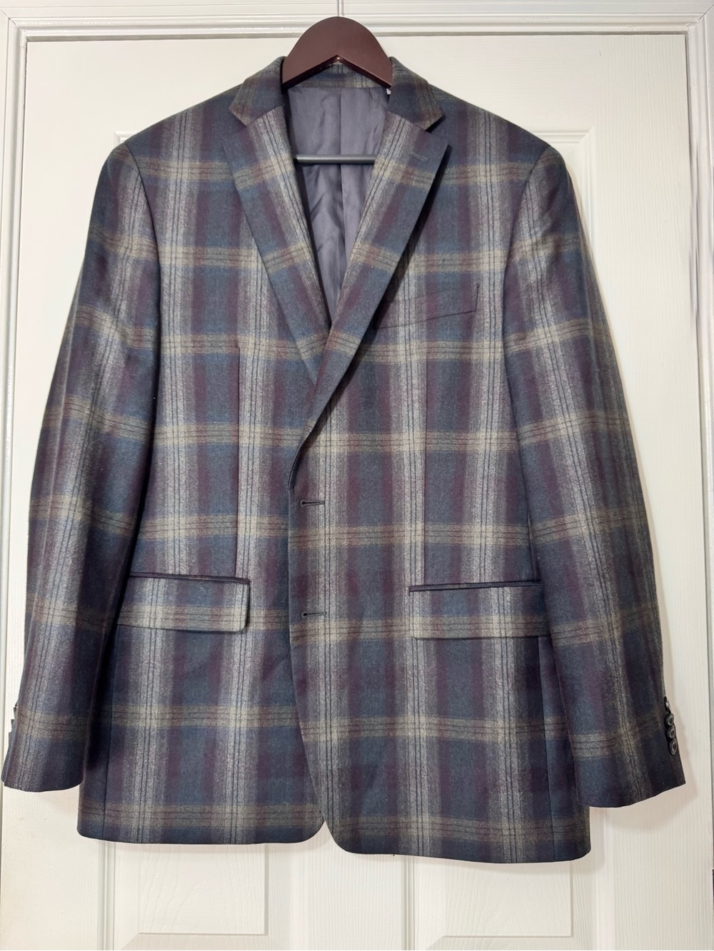Michael Kors Men's Plaid Sport Coat in Blue, Purple, and Brown - 42L